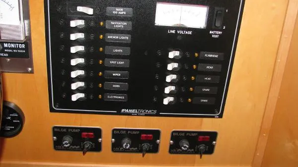 Slide: The Image of Darling Custom Houseboat 2010 - 10
