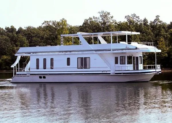 Slide: The Image of Darling Custom Houseboat 2010 - 2