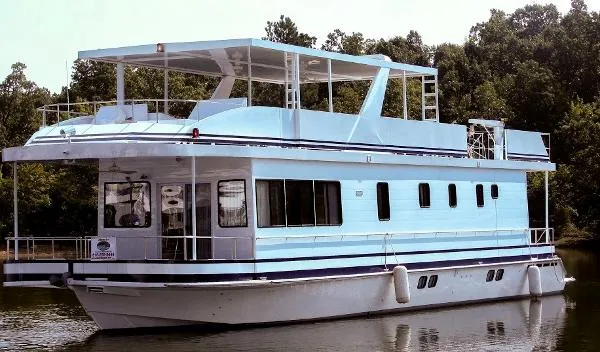 Slide: The Image of Darling Custom Houseboat 2010 - 7