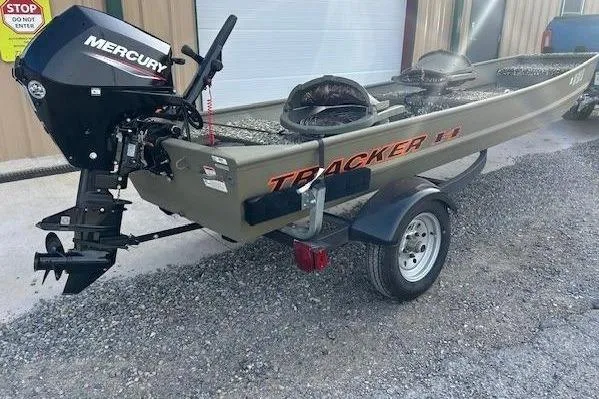 The Image of Tracker Grizzly 1436 Utility 2025 - 55