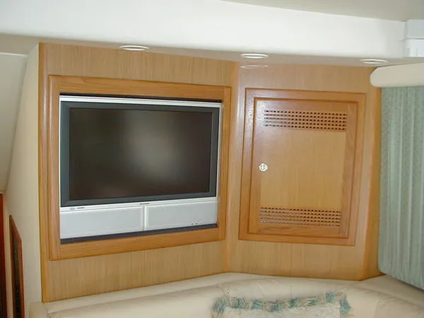 Slide: The Image of Cabo 47 Convertible 2001 - 7