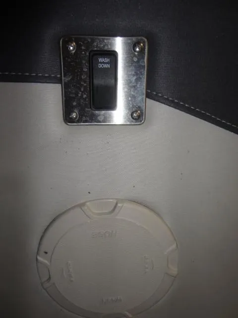 Slide: The Image of Switch and cover on Bennington 25 QCW 2018 boat. - 38