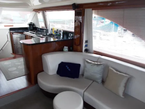 Slide: The Image of Sea Ray 580 Sedan Bridge 2010 - 6