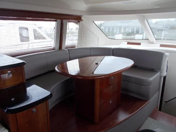 Slide: The Image of Sea Ray 580 Sedan Bridge 2010 - 7
