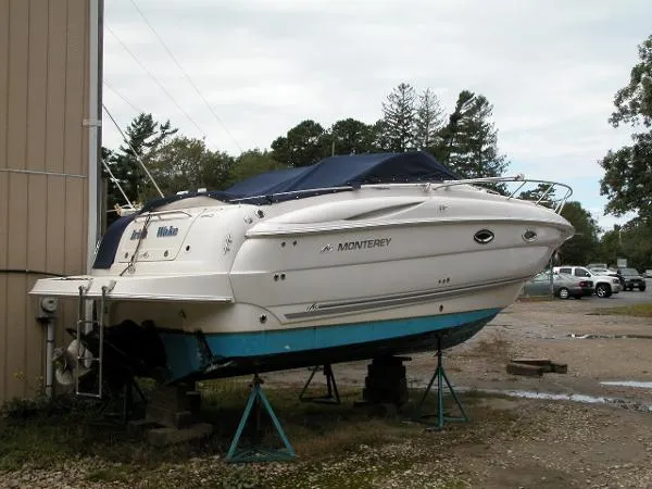 Slide: The Image of Monterey 250 Cruiser 2006 - 6