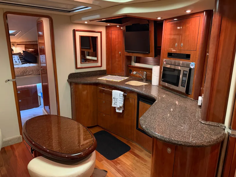 Slide: The Image of Sea Ray 44 Sundancer 2006 - 26