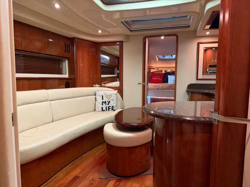 Slide: The Image of Sea Ray 44 Sundancer 2006 - 40