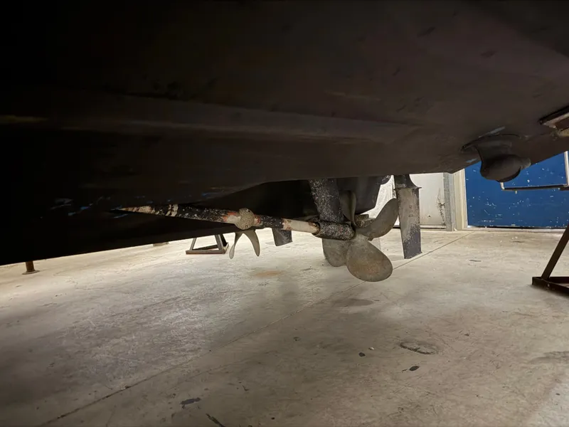 Slide: The Image of Sea Ray 44 Sundancer 2006 - 9