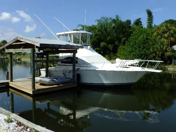 Slide: The Image of Luhrs Tournament Convertible Diesel 1992 - 0