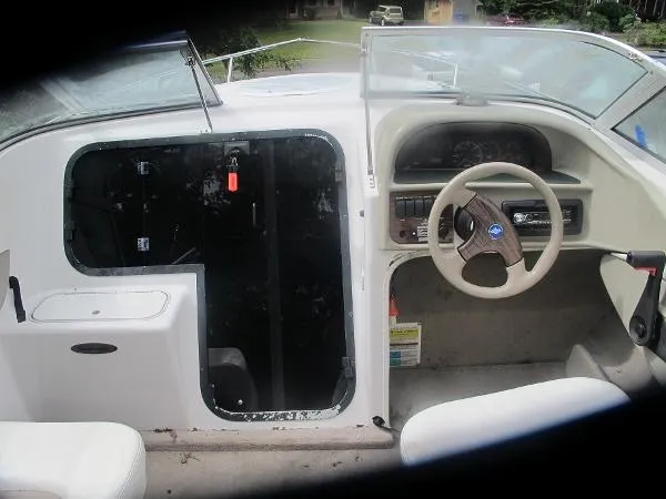 Slide: The Image of Four Winns 205 Sundowner 1998 - 7