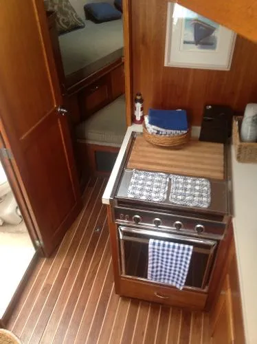 Slide: The Image of Egg Harbor 33 Sportfisherman 1976 - 11