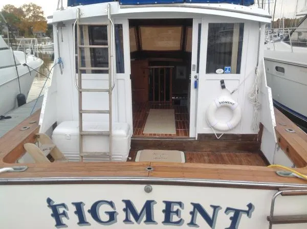 Slide: The Image of Egg Harbor 33 Sportfisherman 1976 - 3