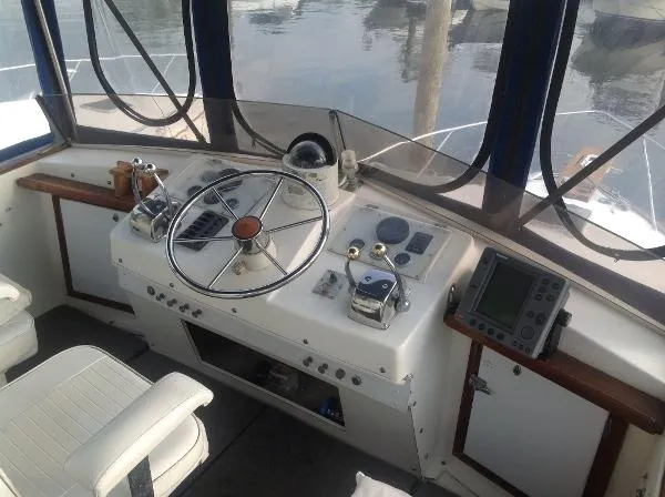 Slide: The Image of Egg Harbor 33 Sportfisherman 1976 - 6