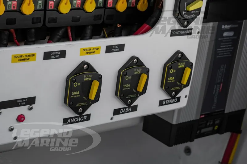 Slide: The Image of Nor-Tech 340 Sport Center Console 2026 - 35