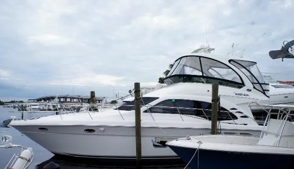 Slide: The Image of Sea Ray 52 Sedan Bridge 2008 - 1