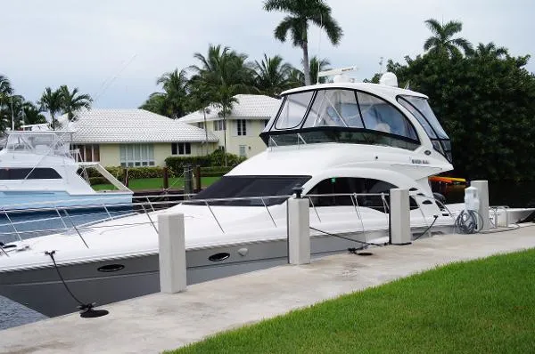 Slide: The Image of Sea Ray 52 Sedan Bridge 2008 - 6