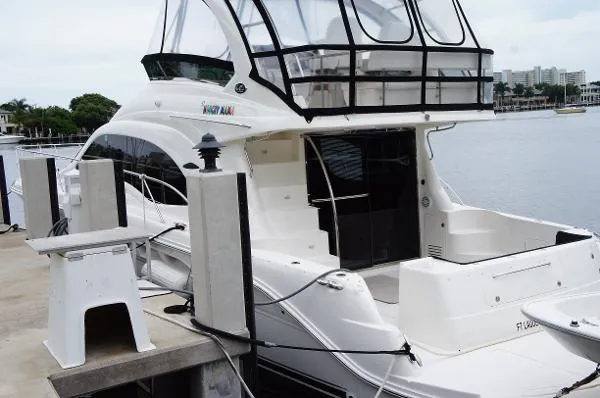 Slide: The Image of Sea Ray 52 Sedan Bridge 2008 - 8