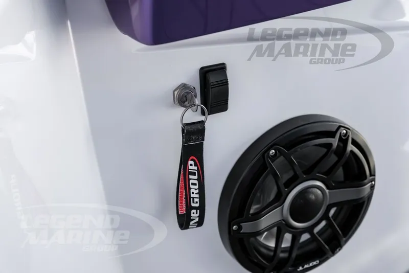 Slide: The Image of Nor-Tech 390 Sport Center Console 2026 - 16