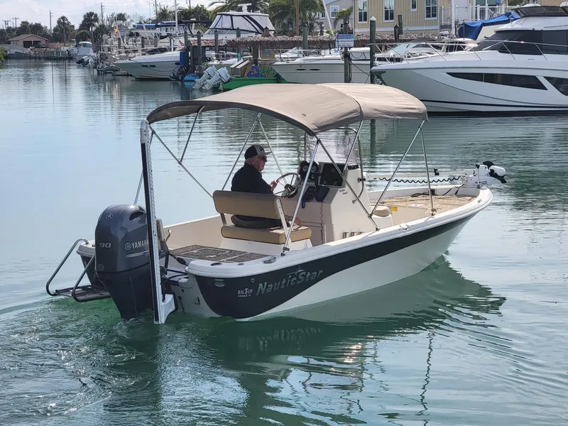 Slide: The Image of NauticStar 1810 NauticBay 2018 - 7