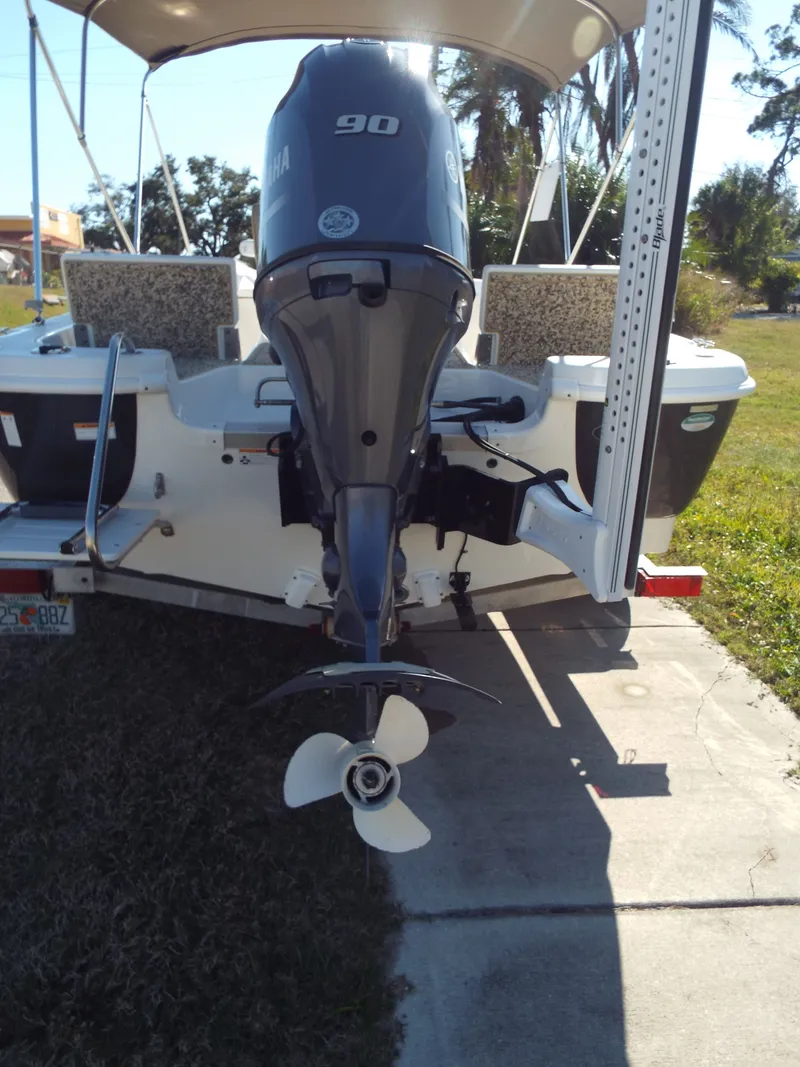 Slide: The Image of NauticStar 1810 NauticBay 2018 - 8