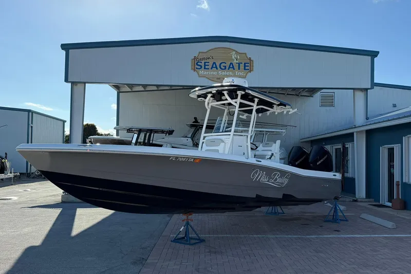 The Image of 2022 Caymas 28 HB Twin boat displayed at Seagate Marine Sales. - 1