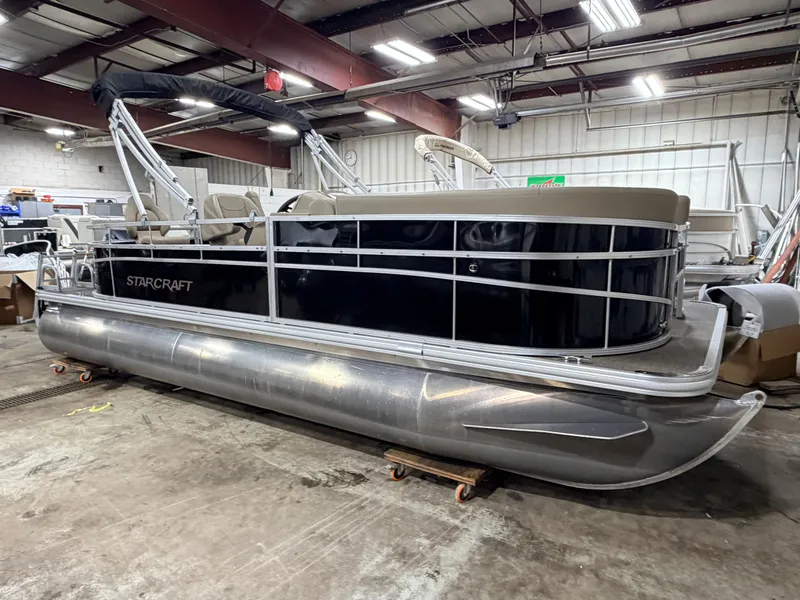Slide: The Image of Starcraft LX 20 Fish & Cruise Pontoon 2022 - 51