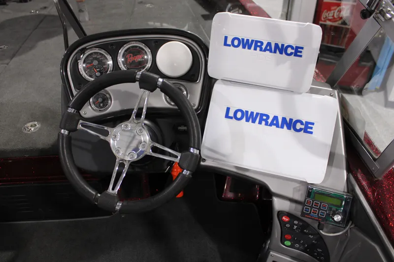 Slide: The Image of Ranger 620 VS 2015 - 3