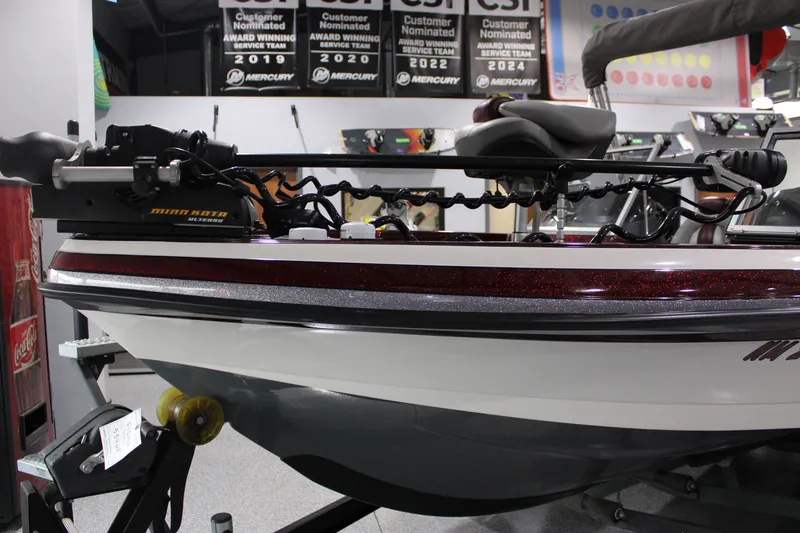 Slide: The Image of Ranger 620 VS 2015 - 5