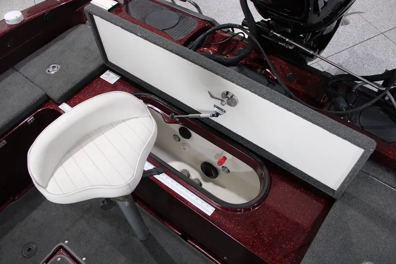 Slide: The Image of Ranger 620 VS 2015 - 6