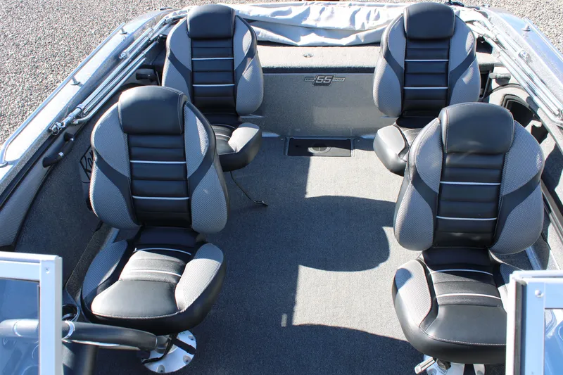 Slide: The Image of Ranger 2080 MS 2023 - 10