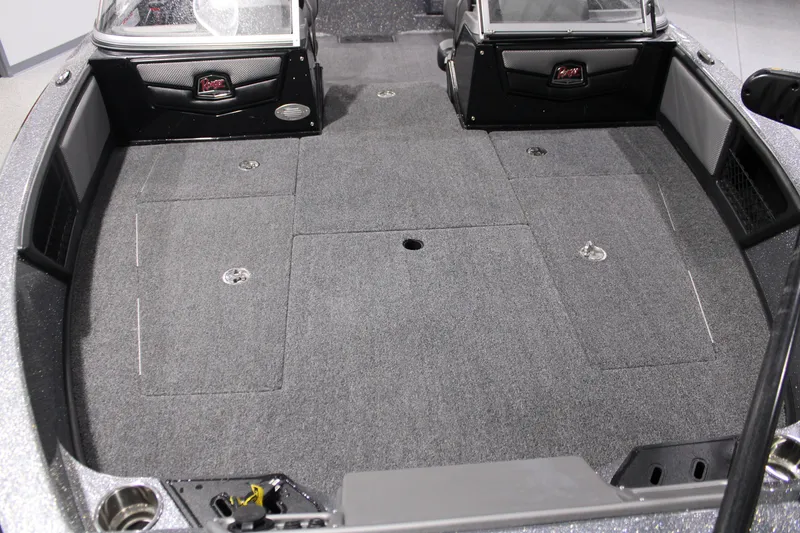 Slide: The Image of Ranger 2080 MS 2023 - 12