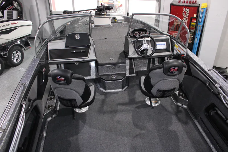 Slide: The Image of Ranger 2080 MS 2023 - 14