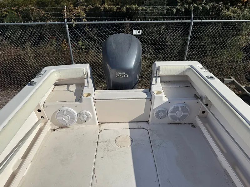 Slide: The Image of Grady-White Seafarer 226 2003 - 5