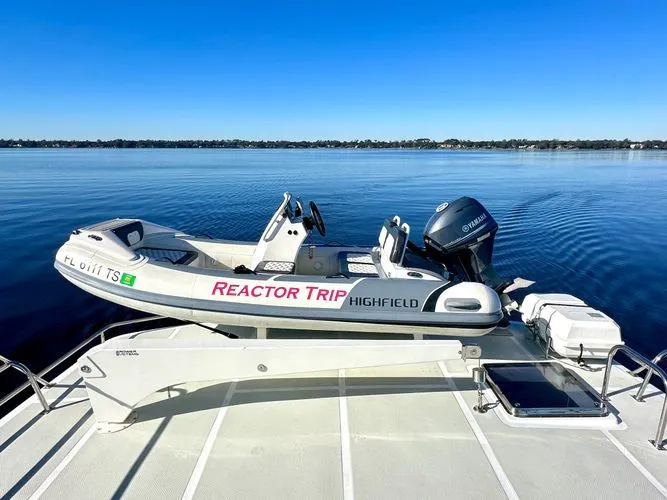 Slide: The Image of 2007 Defever E56 - Image 14 - 14