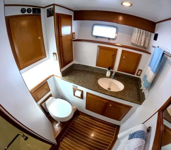 Slide: The Image of 2007 Defever E56 - Image 40 - 40