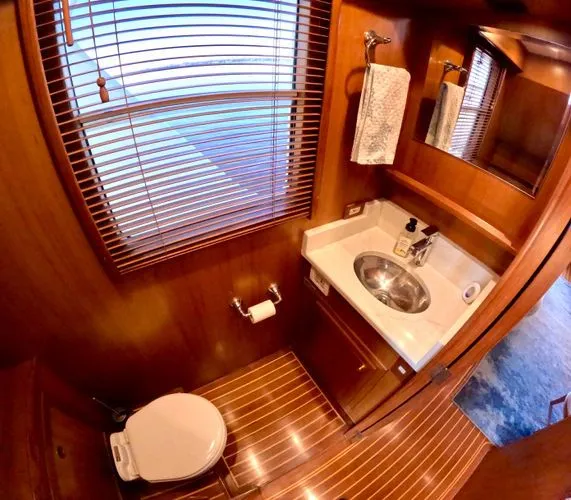 Slide: The Image of 2007 Defever E56 - Image 52 - 52