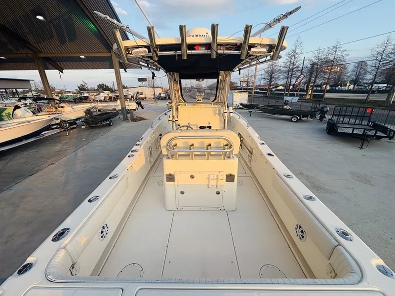 Slide: The Image of World Cat Center Console 270SF 2007 - 12