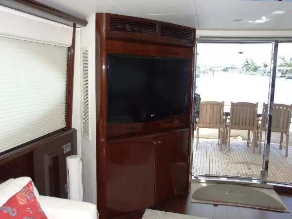 Slide: The Image of LAZZARA YACHTS 2009 Motor Yacht 2009 - 5