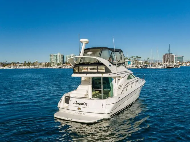 Slide: The Image of 2002 Sea Ray 400 Sedan Bridge - Image 9 - 9