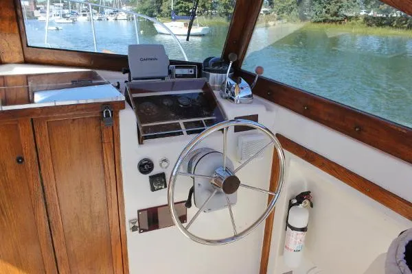 Slide: The Image of Cape Dory 28 Open Fisherman 1988 - 3