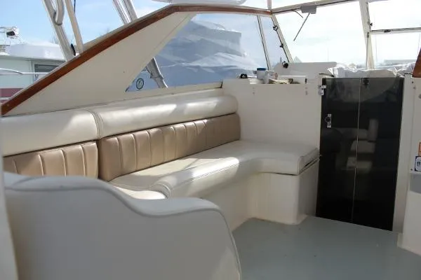 Slide: The Image of Ocean Yachts 35 Sport Fisherman 1990 - 5