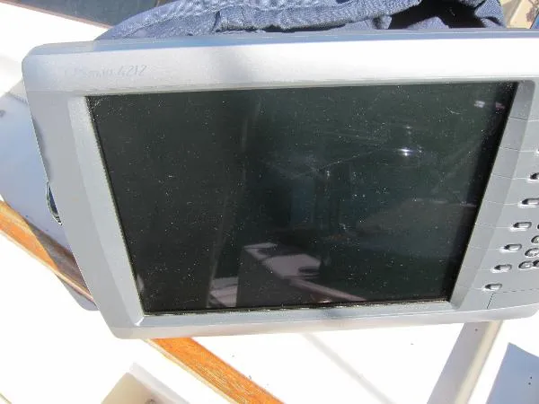Slide: The Image of Blue Seas Out Island 31 1988 - 4