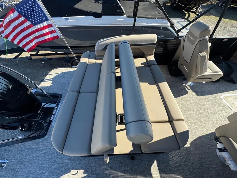 Slide: The Image of Bennington 22SSB 2026 - 6