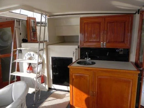 Slide: The Image of Californian 48 Motor Yacht 1989 - 1