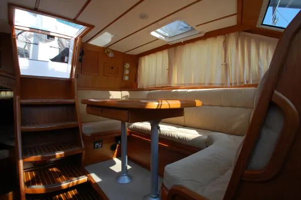 Slide: The Image of Nauticat Pilothouse 37 2002 - 8