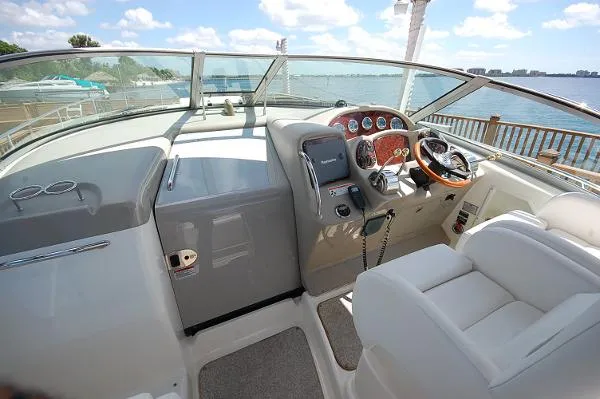 Slide: The Image of Sea Ray 340 Sundancer, 180 hrs, vdrive 2007 - 8