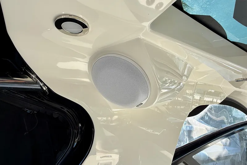 Slide: The Image of 2022 Sea Ray Sundancer 370 Outboard interior speaker and light detail. - 29