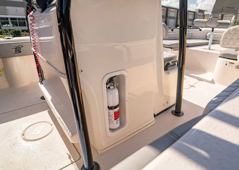 Slide: The Image of Carolina 24 Ultra Elite 2026 - 16