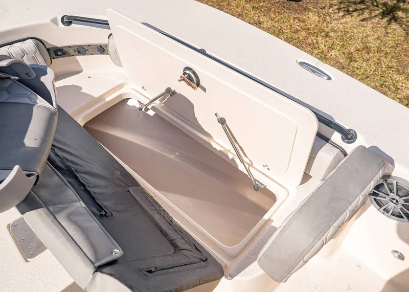 Slide: The Image of Carolina 24 Ultra Elite 2026 - 23