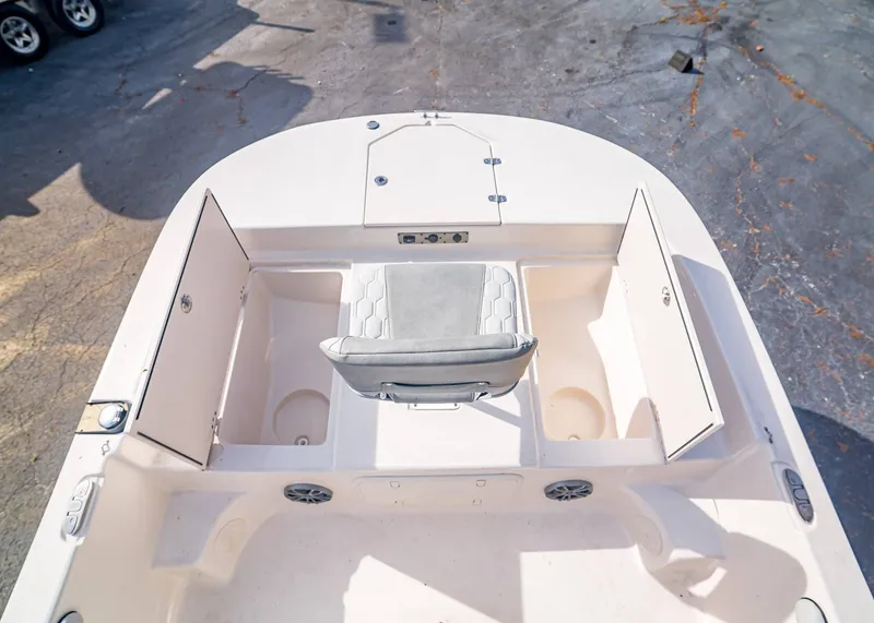 Slide: The Image of Carolina 19 LS 2026 - 19